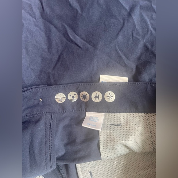 Southern Tide men's shorts - Picture 8 of 8